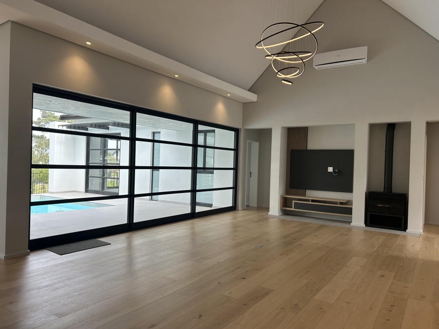 4 Bedroom Property for Sale in Pearl Valley at Val de Vie Western Cape